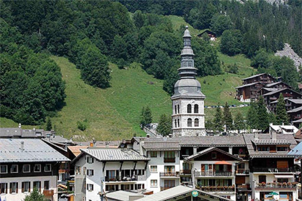 Hotel La Montagne La Clusaz Eksteriør bilde
