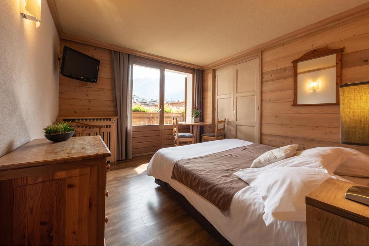 Hotel La Montagne La Clusaz Eksteriør bilde