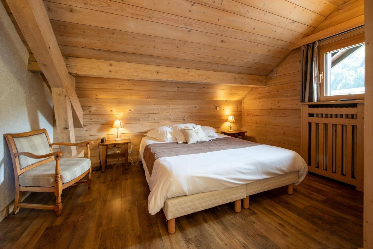 Hotel La Montagne La Clusaz Eksteriør bilde